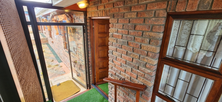 3 Bedroom Property for Sale in Dana Bay Western Cape